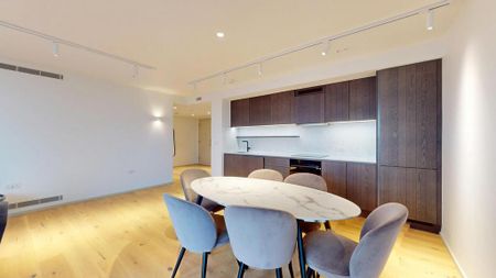 3 bedroom flat to rent - Photo 2