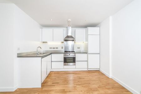 1 bedroom flat to rent - Photo 5