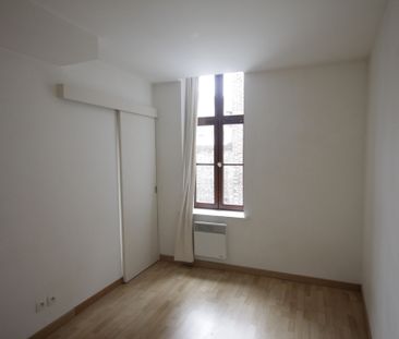 T2 de 34.5 m², rue Esquermoise – CENTRE réf 13-004 - Photo 1