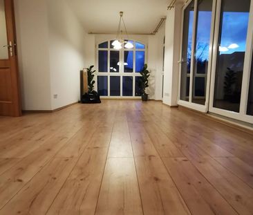 Helle 2-Zimmer Wohnung mit Balkon 68m2 - Photo 1