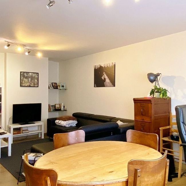 Appartement te huur in Ieper voor € 695 met 2 slaapkamers - Foto 1