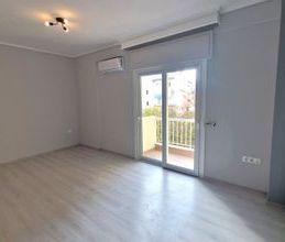 Διαμέρισμα για ενοικίαση - Φάληρο - Ιπποκράτειο, - Photo 1