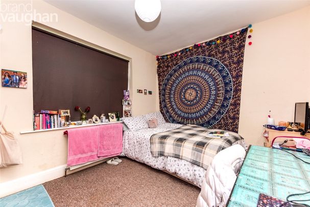 semi-detached house to rent - Photo 1