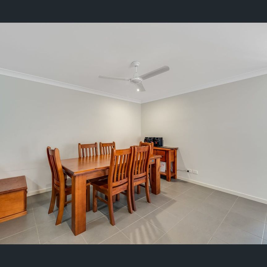 2/7 Felix Street, Cranley, Qld 4350 - Photo 1