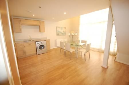 Grants Yard, Burton upon Trent, DE14 - Photo 5