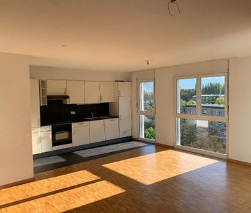 3.5 Zimmer, 90 m², 5. Stock - Foto 2