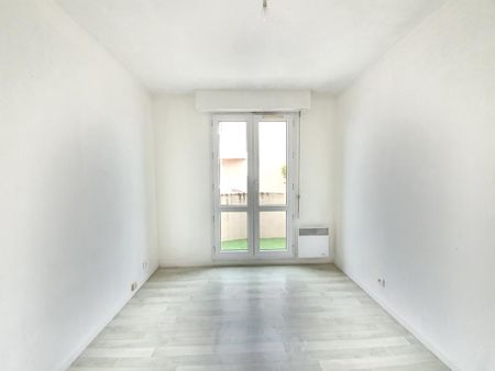 Location Appartement 3 pièces 62m² ROUEN 76100 - Photo 2