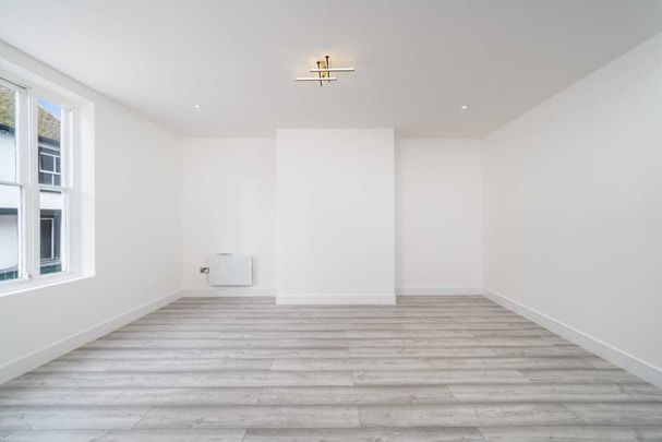 Bank Street, Braintree - Photo 1