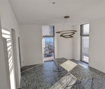 Sonvico - Spettacolare e Caratteristico 6.5 Locali su più Livelli con - Foto 1