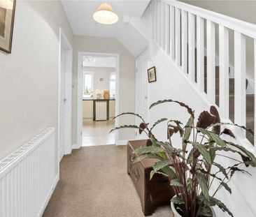 3 bedroom semi-detached house to rent - Photo 2