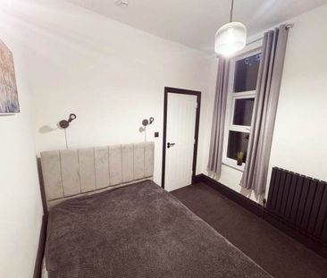 2 Bed Flat, Anderton Park Road, B13 - Photo 3