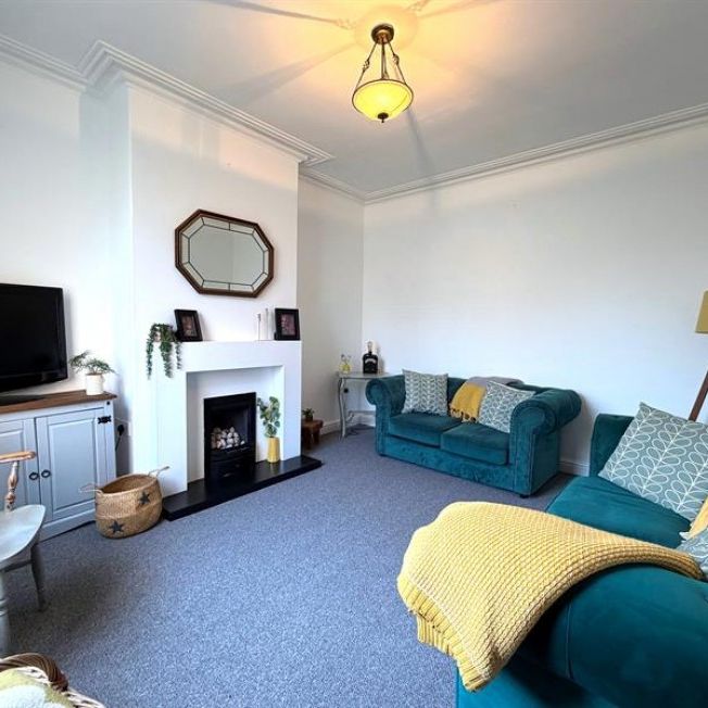 3 Bedroom Terraced To Let - Photo 1