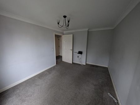 2 bedroom flat to rent - Photo 4