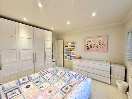 Upper Station Road, Radlett, Hertfordshire, WD7 - Photo 4