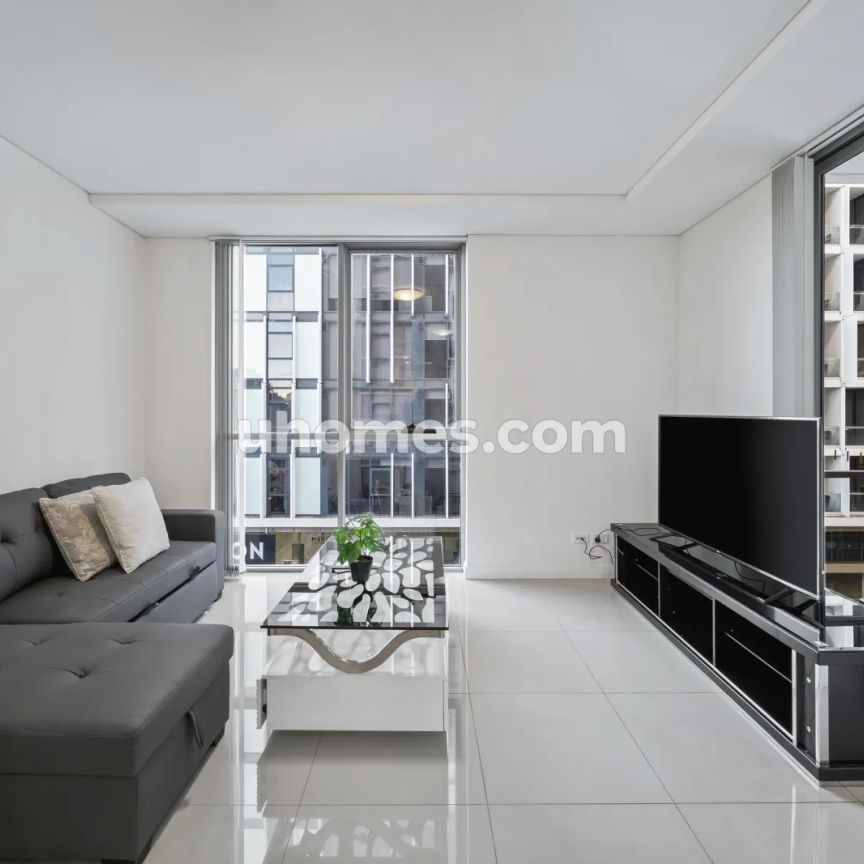 1 bed 1 bath - Photo 1