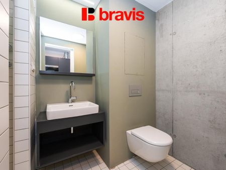 Pronájem bytu 1+kk 24 m2 - Fotografie 4