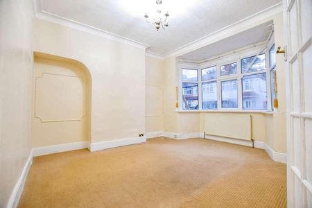 Brendon Road, Chadwell Heath, RM8 - Photo 2