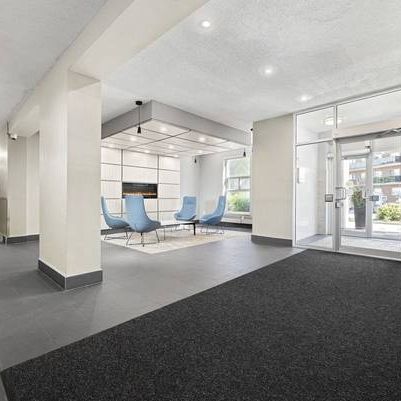 Renovated, Pet-Friendly Suites Right by the QEW! (Paisley) - Photo 3