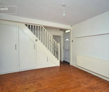 2 bedroom end of terrace house to rent - Photo 3