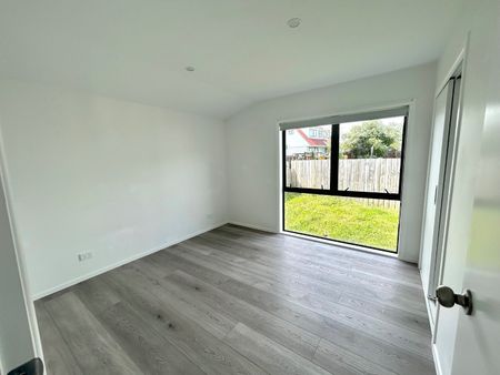 11B Collett Road, Otara, Auckland - Photo 3