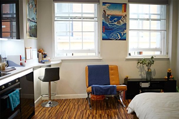 Studio to rent - Photo 1