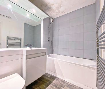 Ascot Court, Aldershot, Hampshire, GU11 - Photo 5