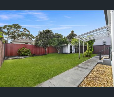 13 Francis Street, Mascot, NSW 2020 - Photo 2
