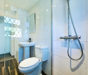2 bedroom House To Let - Photo 1