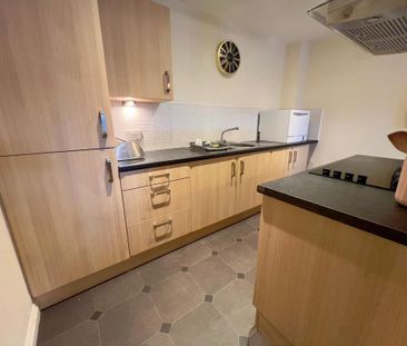 2 bedroom private hall to rent - Photo 5
