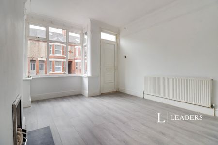 3 bedroom terraced to rent Arthur Street, Loughborough, LE11 - Photo 3