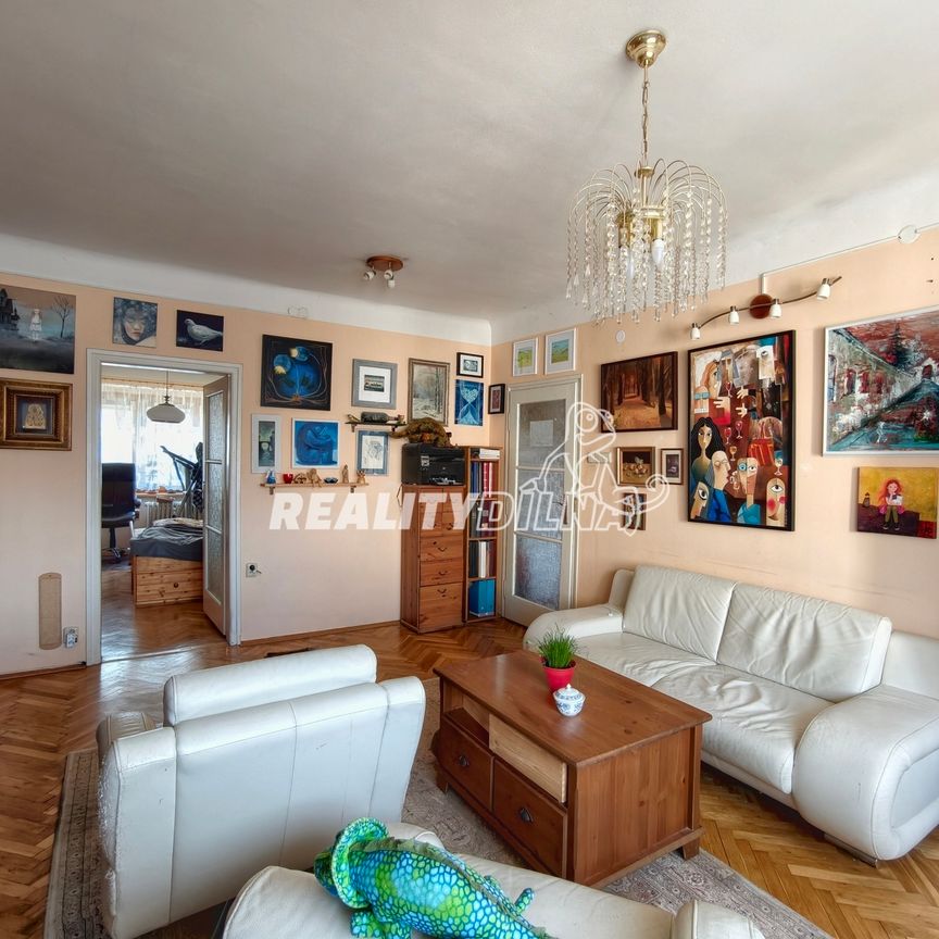 Pronájem bytu 3+1 76 m² - Photo 1