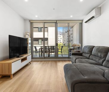 Modern Lifestyle Close to the Heart of Penrith CBD - Photo 2