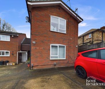 1 bed house to rent in Breton Road, Rochester, ME1 - Photo 1