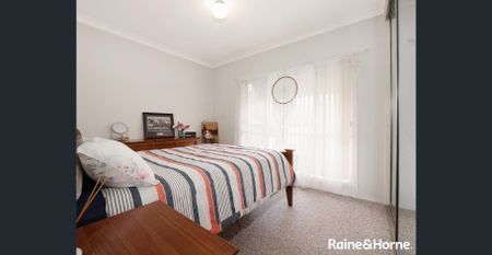 CENTRAL LOCATION -THREE BEDROOM UNIT Available Now!!! - Photo 3