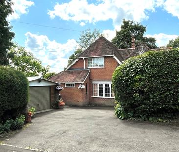 3 bedroom detached house to rent - Photo 5