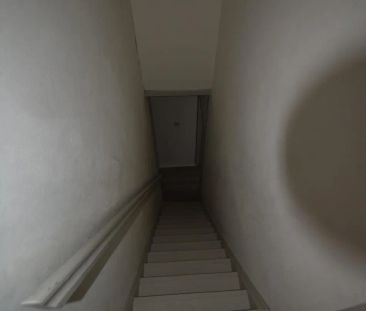 Ruime woning nabij Sint-Amandsplein, 3 slaapkamers - Photo 1