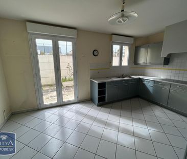 Location Appartement 3 pièces 92m² LAVAL 53000 - Photo 5