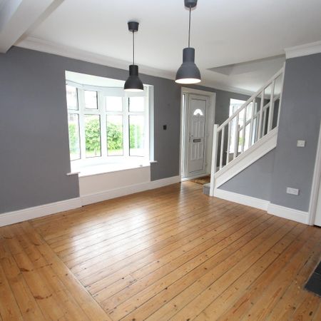 4 bedroom detached bungalow to rent - Photo 4