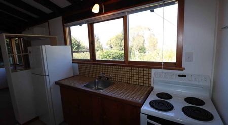 1 Bedroom, 1 Bathroom Studio in Queenstown - Photo 2