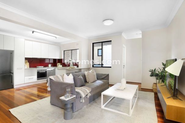 2Bedrooms, 2Bathrooms - Photo 1