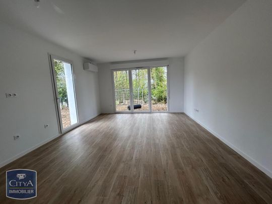 Location Maison 3 pièces 64m² BREUILLET 17920 - Photo 1