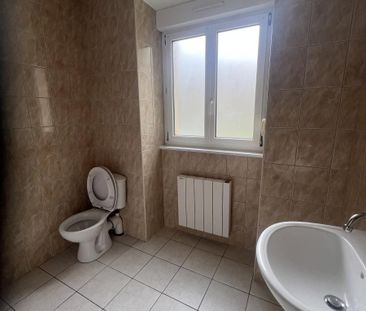LA FERTE MACE en centre-ville, appartement T2 de 33 m² plain-pied - Photo 2