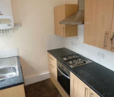 2 bedroom terraced house to rent - Photo 6