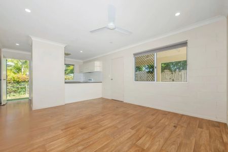 225B Corcoran Street, Currajong. - Photo 4