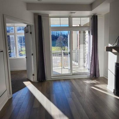 For Lease - 40 Horseshoe Boulevard Unit# 305, Oro-Medonte, Ontario - Photo 1