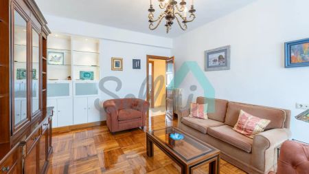 Piso de alquiler en Leopoldo Calvo Sotelo, Auditorio - Seminario - Parque de Invierno - Photo 2