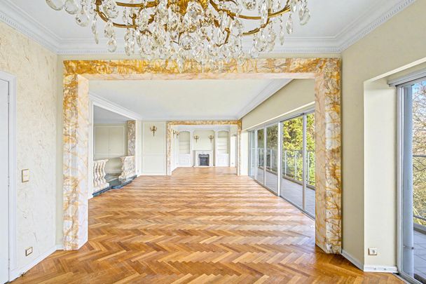 Roosevelt - bel appartement de 276 m² - Terrasse SUD - 4ch - Photo 1