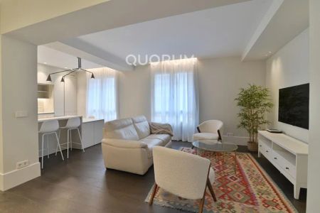 Alquiler de piso en Calle Rodríguez Arias - Photo 3