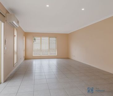 2/11 Panorama Avenue, 3337, Melton West Vic - Photo 1