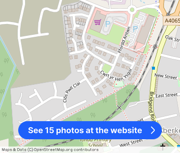 Ffordd Antwn, Bridgend - Photo 1